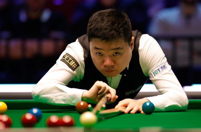 场普通的足 场普通的足